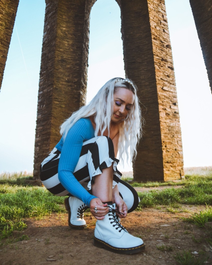 White doc martens store 1460