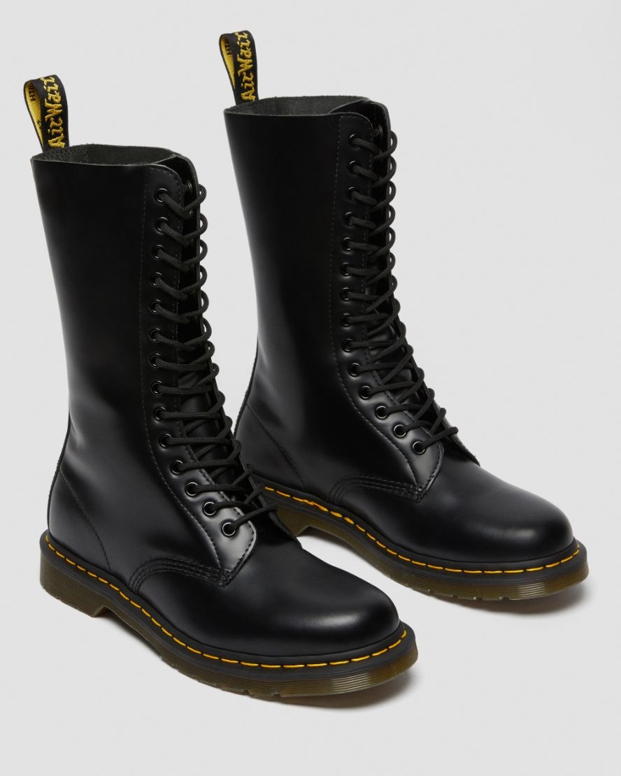 1914 Smooth - Dr. Martens