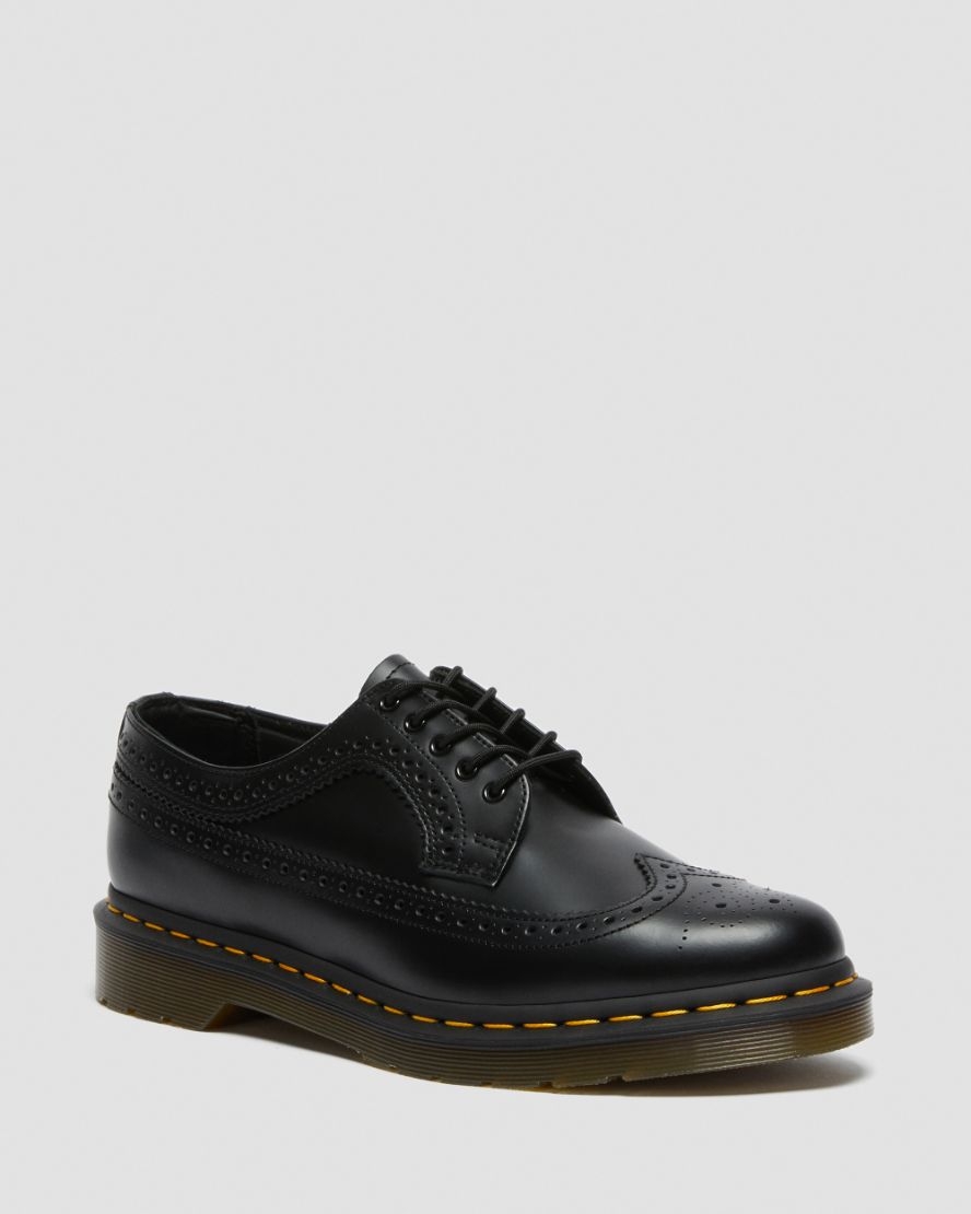 Dr martens wingtip 2025 3989
