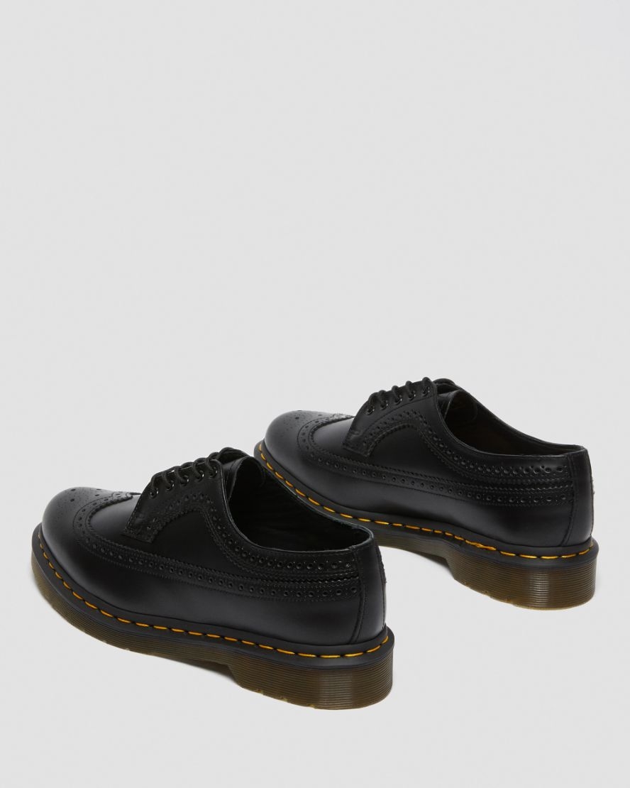 3989 Smooth Dr. Martens