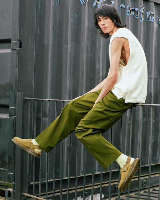 Doc martens best sellers hot sale